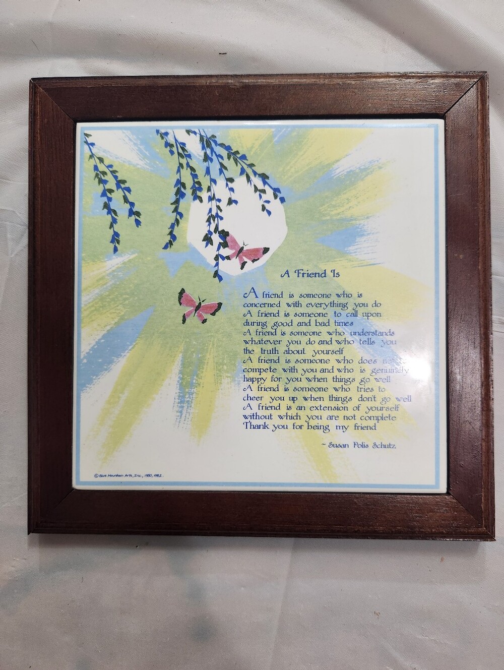 Cute Cermic Tile Friendship Art In Adjustable Frame For Display